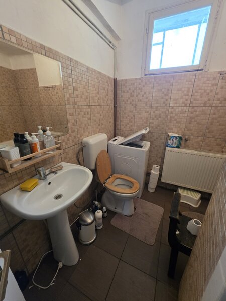 Unirii, Piata Natiunile Unite, 5 minute metrou, pe Poenaru Bordea