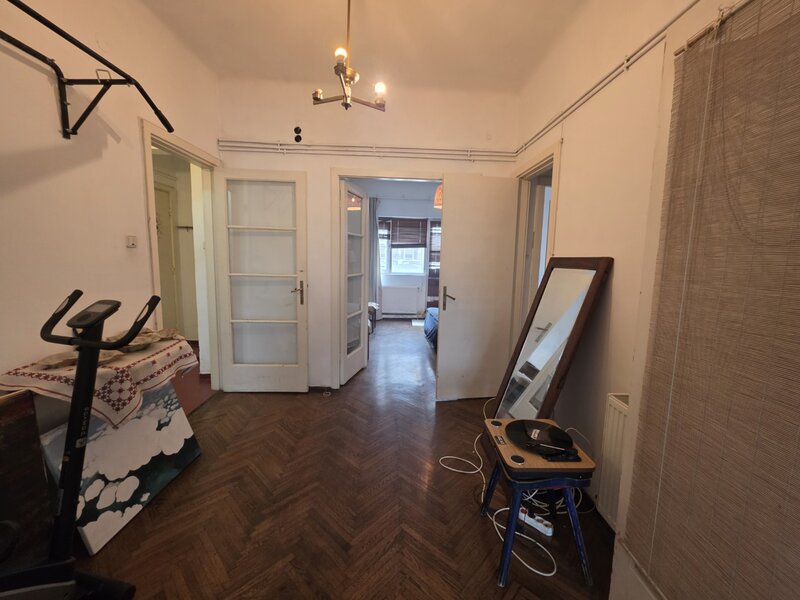 Unirii, Piata Natiunile Unite, 5 minute metrou, pe Poenaru Bordea