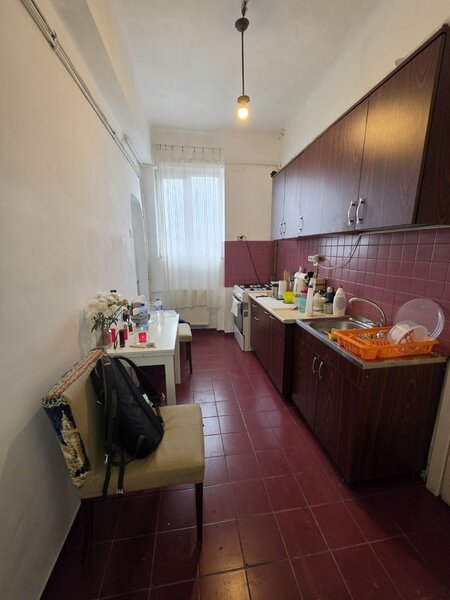 Unirii, Piata Natiunile Unite, 5 minute metrou, pe Poenaru Bordea