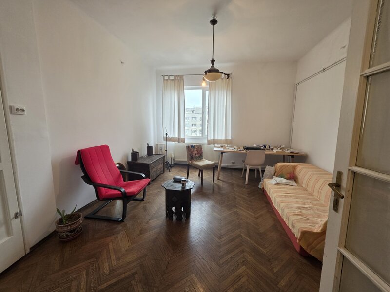 Unirii, Piata Natiunile Unite, 5 minute metrou, pe Poenaru Bordea